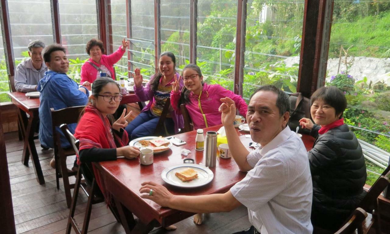Mile 36 Lodge Kundasang Exterior photo